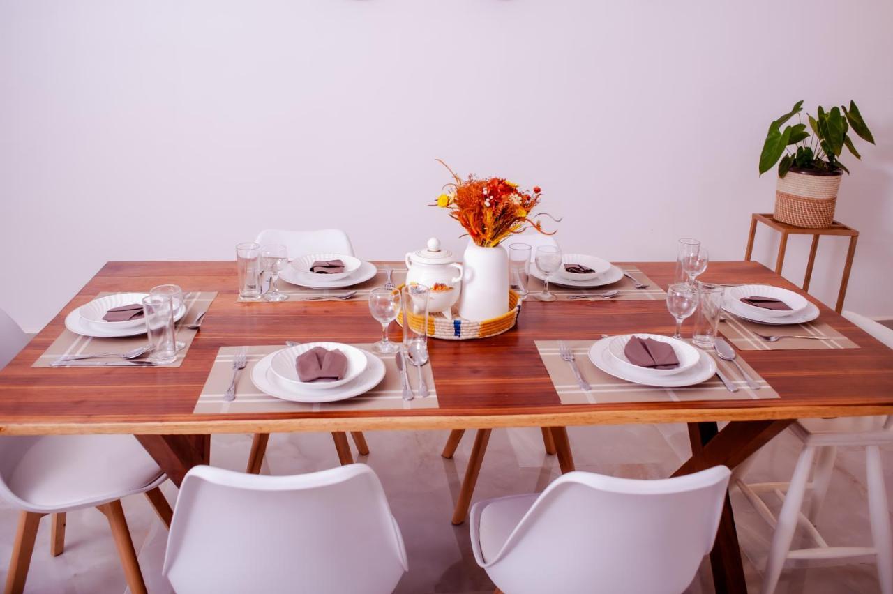 Ampifitia Guest House أنتاناناريفو المظهر الخارجي الصورة